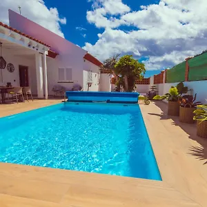 Mami Villa