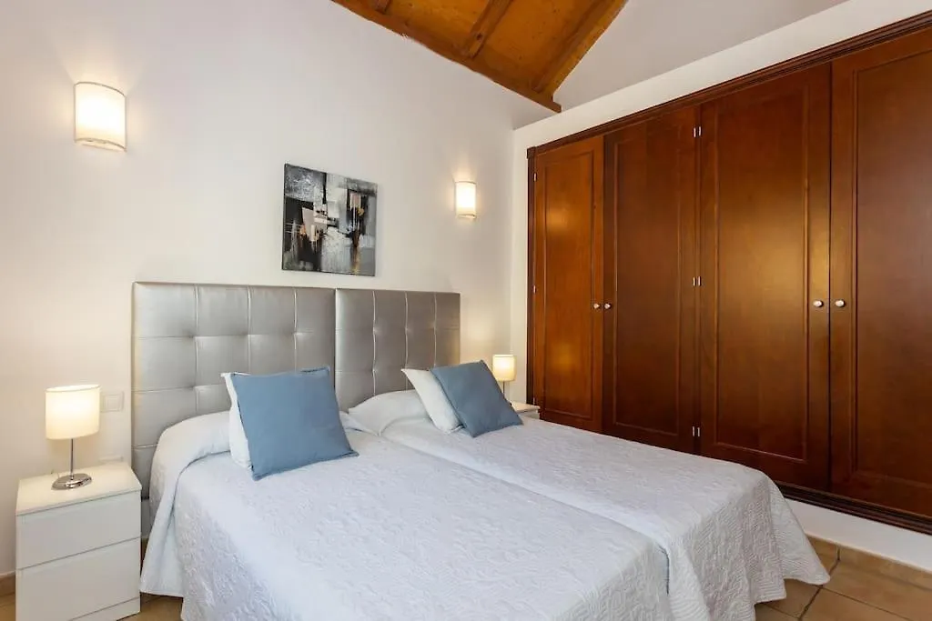 Villa Helen - Heated Pool Wifi Smarttv Barbecue Corralejo